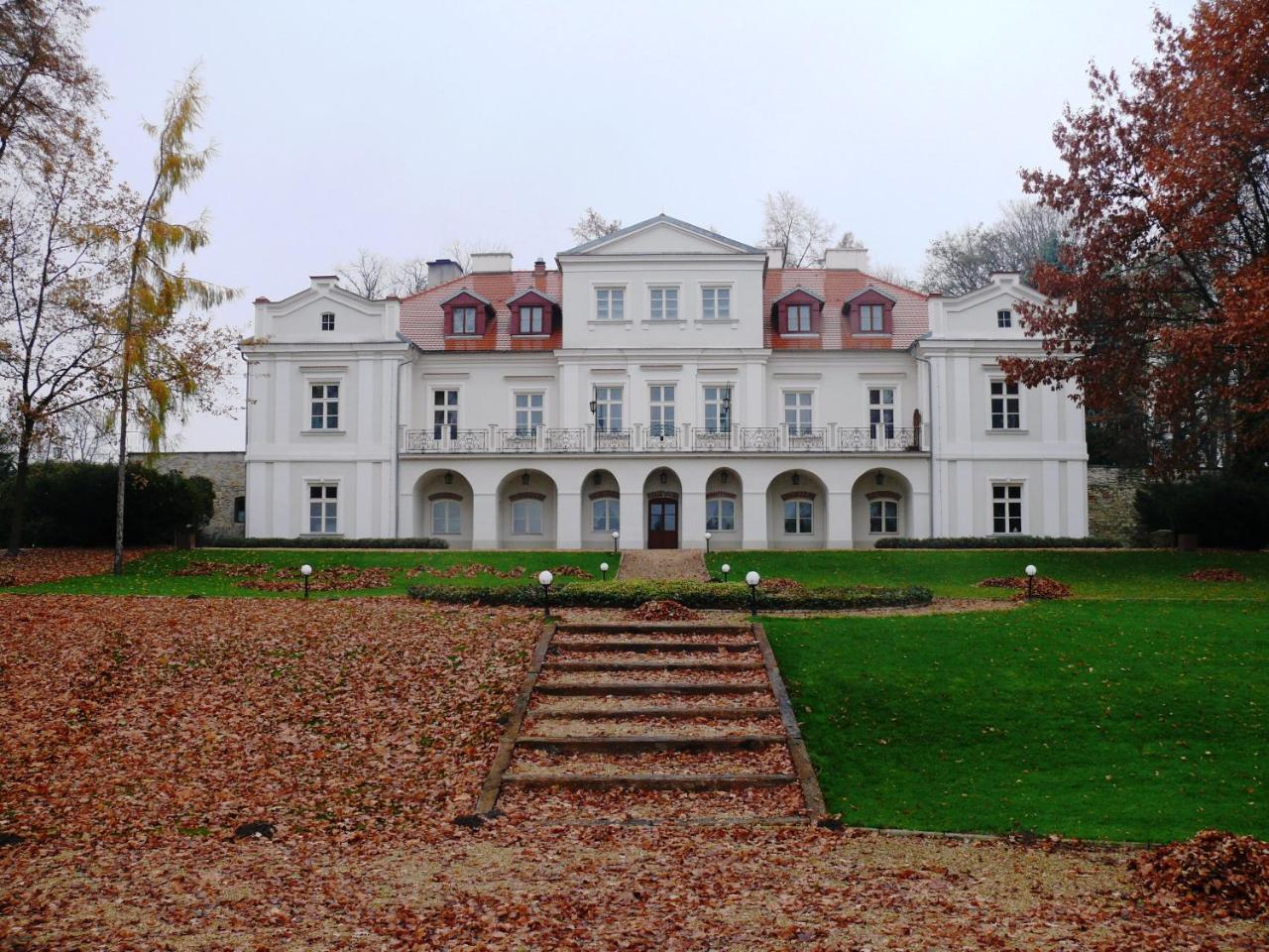 Dwór Zbożenna Hotel Przysucha Exterior foto